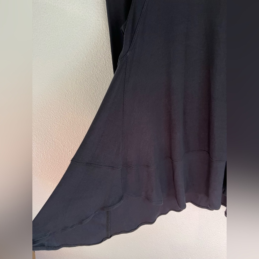 Free People Downtown Girl Black Cut Out Flowy Mock Turtleneck S - Picture 9 of 13
